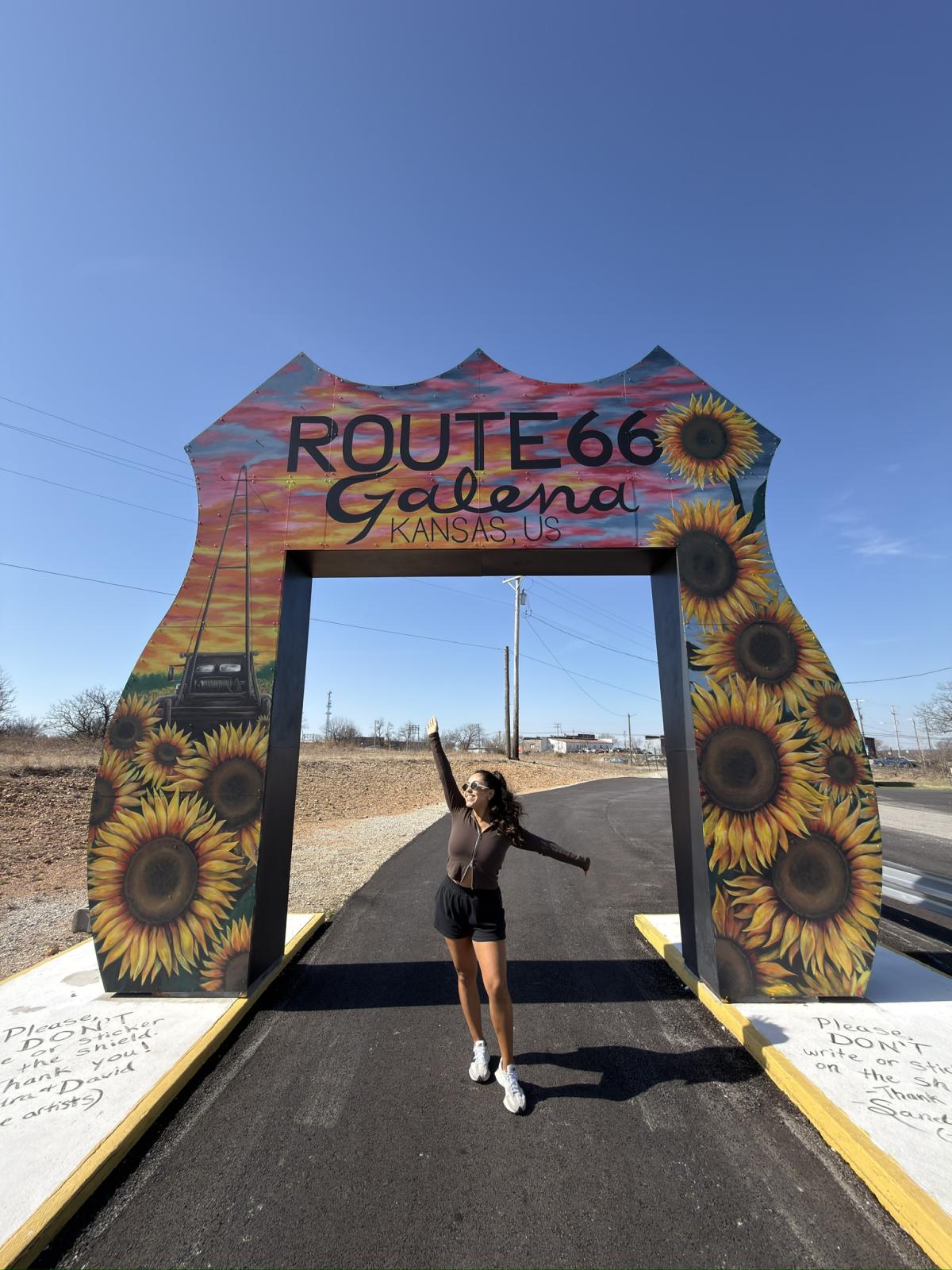 Route 66 Giant Drive-Thru Shield - Galena KS, 66739