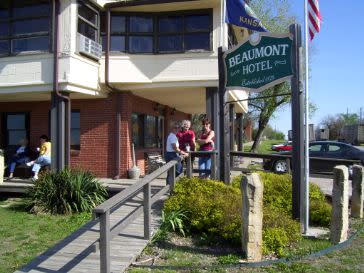 Beaumont Hotel Restaurant Cafe Beaumont KS 67012