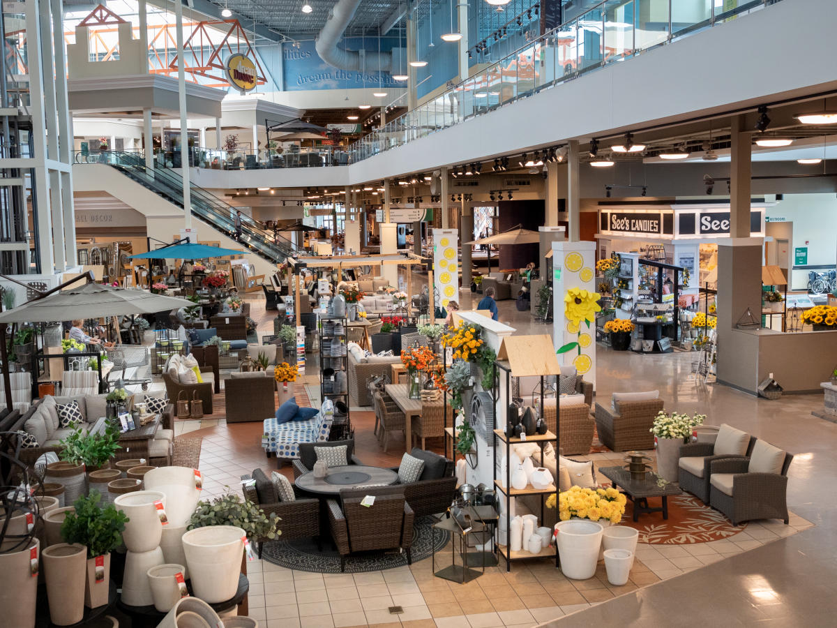 Nebraska Furniture Mart Kansas City KS 66111