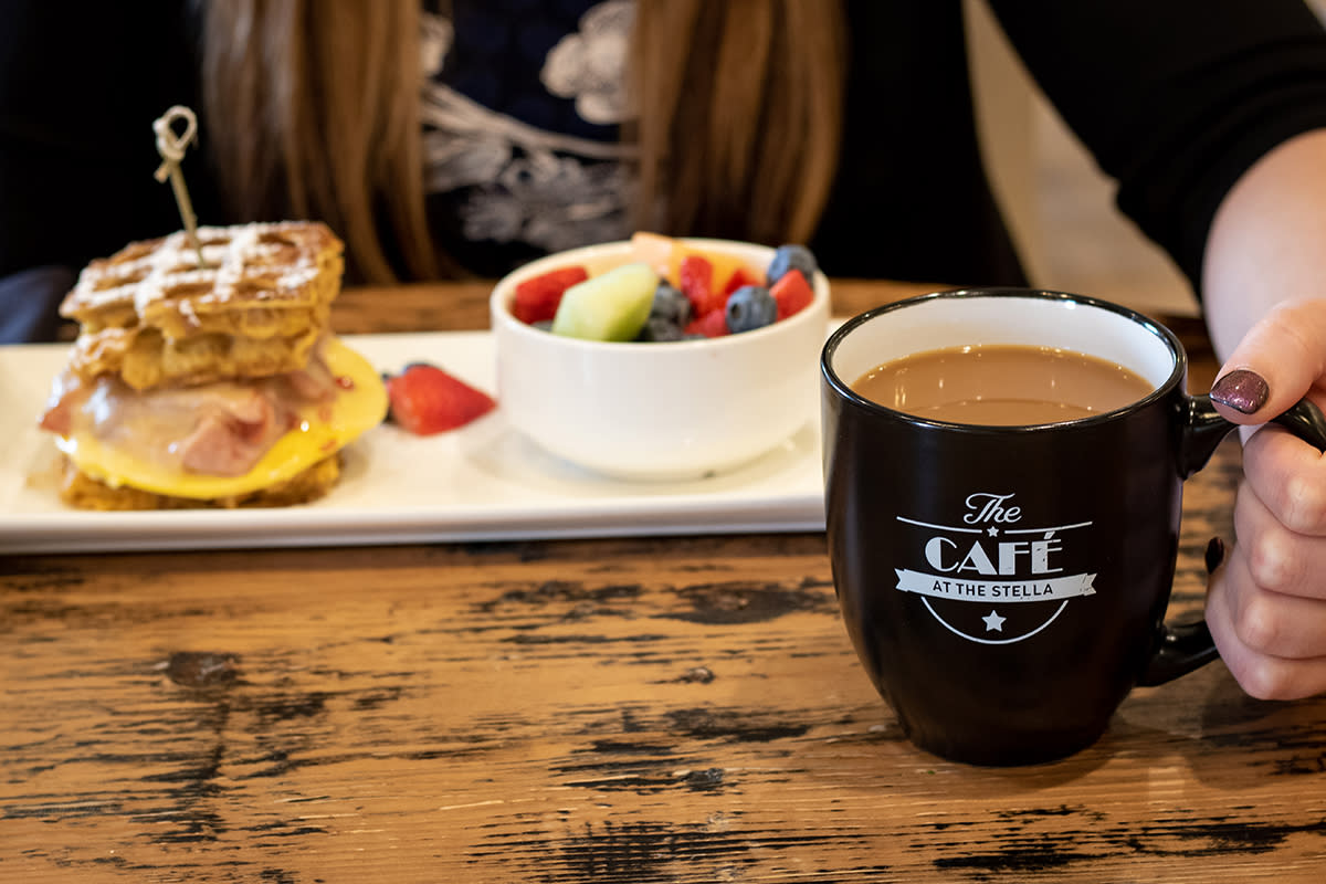Lunch cafe shop