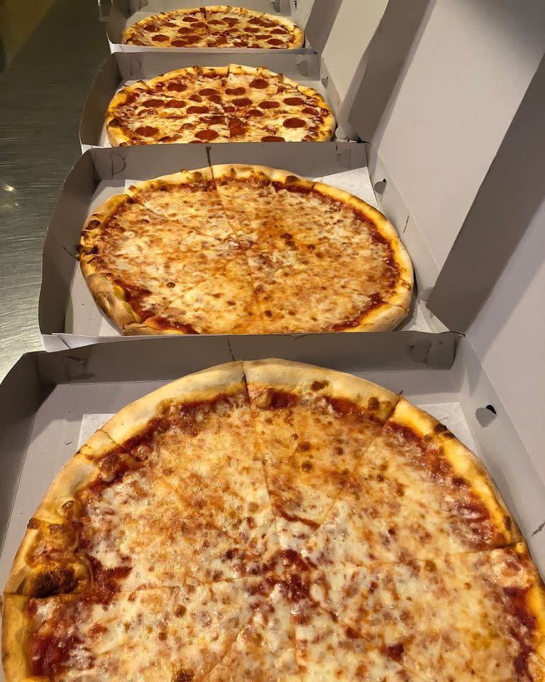 Vincenzo pizza sale