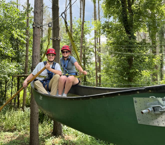 アネラ Lake Geneva Ziplines & Adventures
