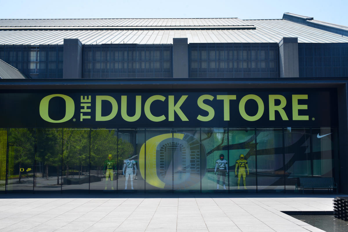 Nike store eugene coburg rd phone number deals