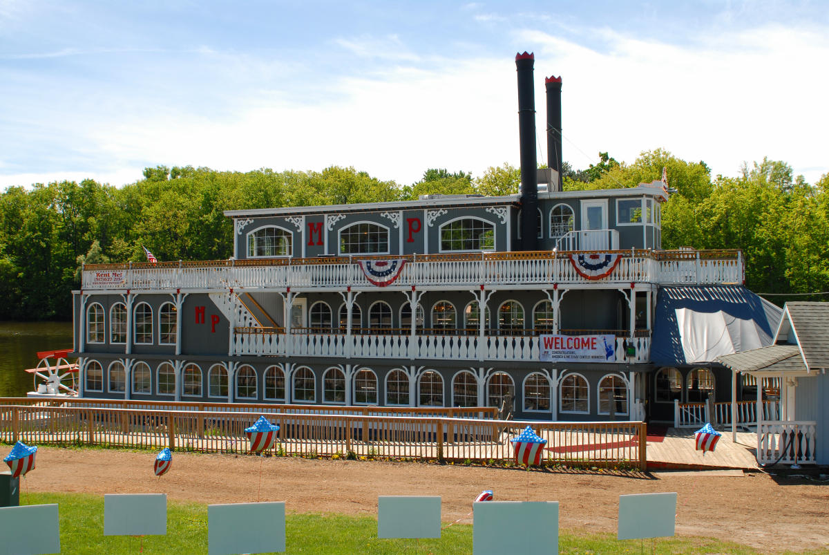 Princess riverboat cruise - Touristvisitorguides.com