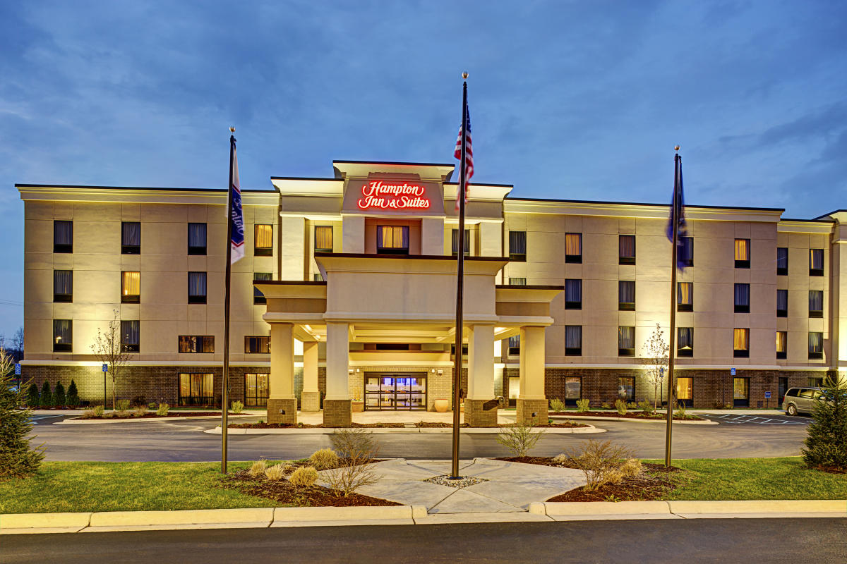 Hotels in Lanett, AL - Hampton Inn & Suites Lanett-I-85