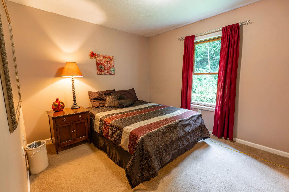 Yough Mountain House, LLC