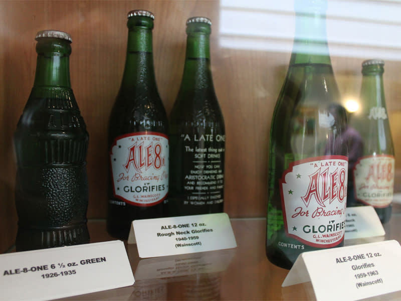Ale-8-One Bottling Company