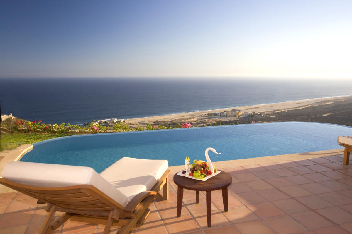 Montecristo Estates Luxury Villas