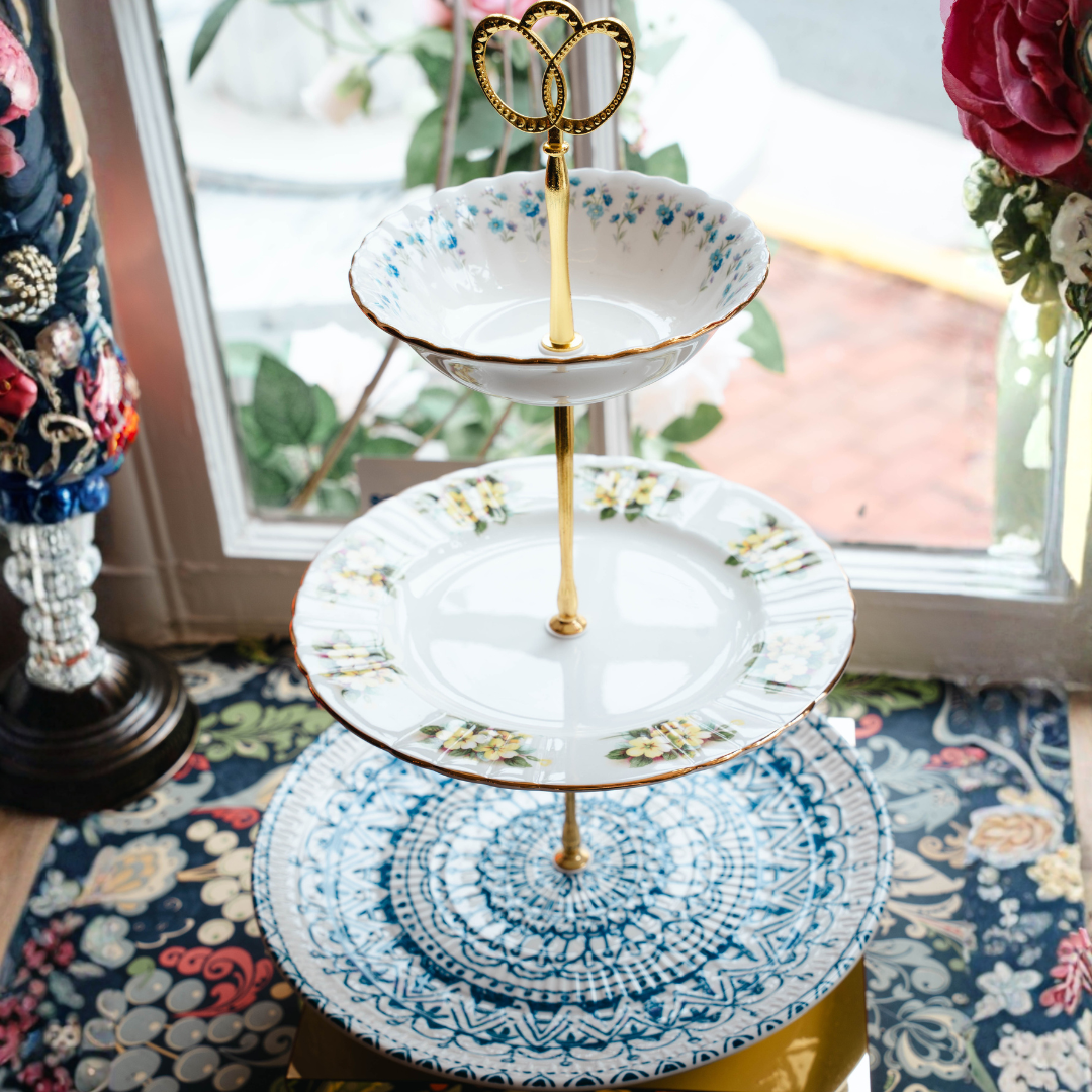 Vintage China Cake Stand Workshop