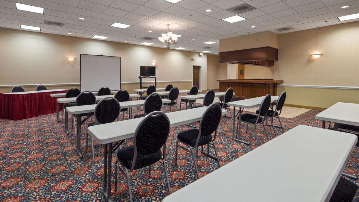 Best Western Leesburg Hotel &amp; Conference Center