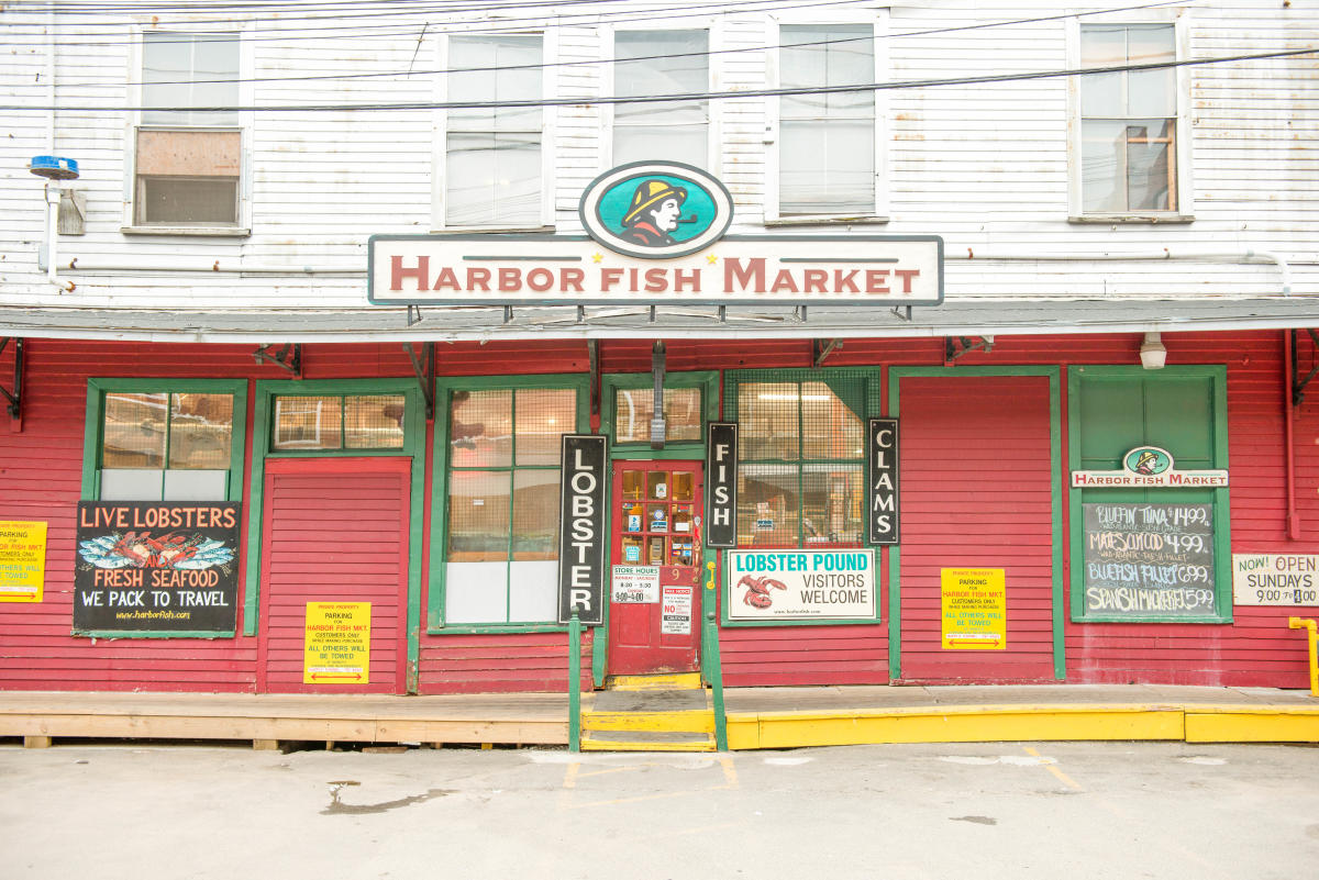 Harbor fish market discount