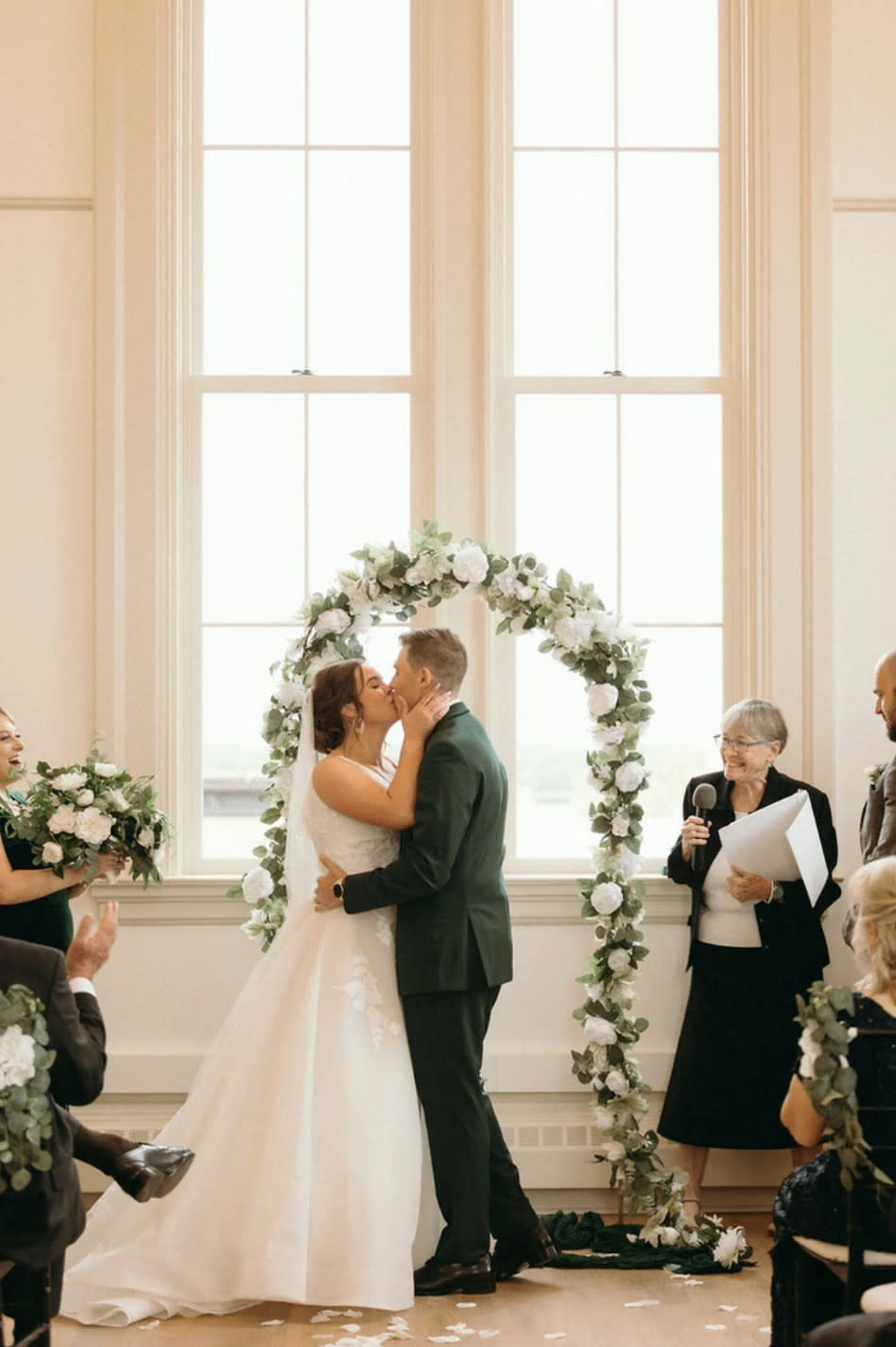 Courthouse square wedding | Beachweddingtips.com