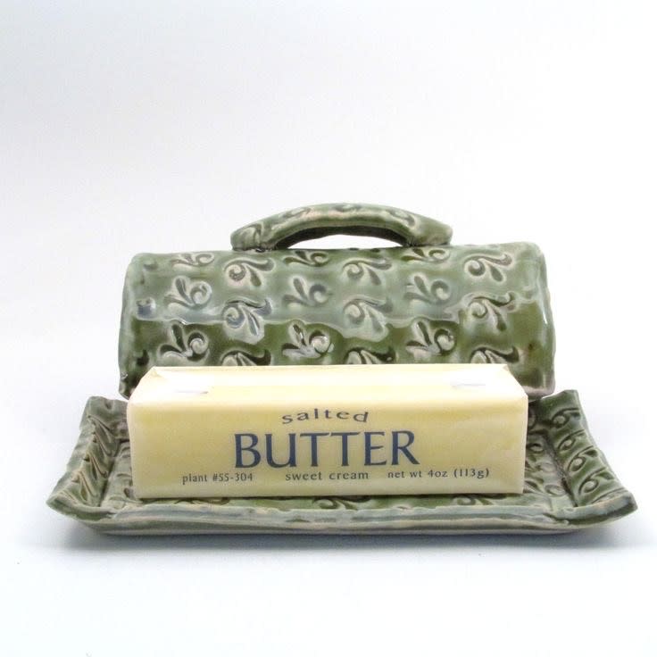 Potter's Studio Hedgehog Butter Dish – GracieChinaShop
