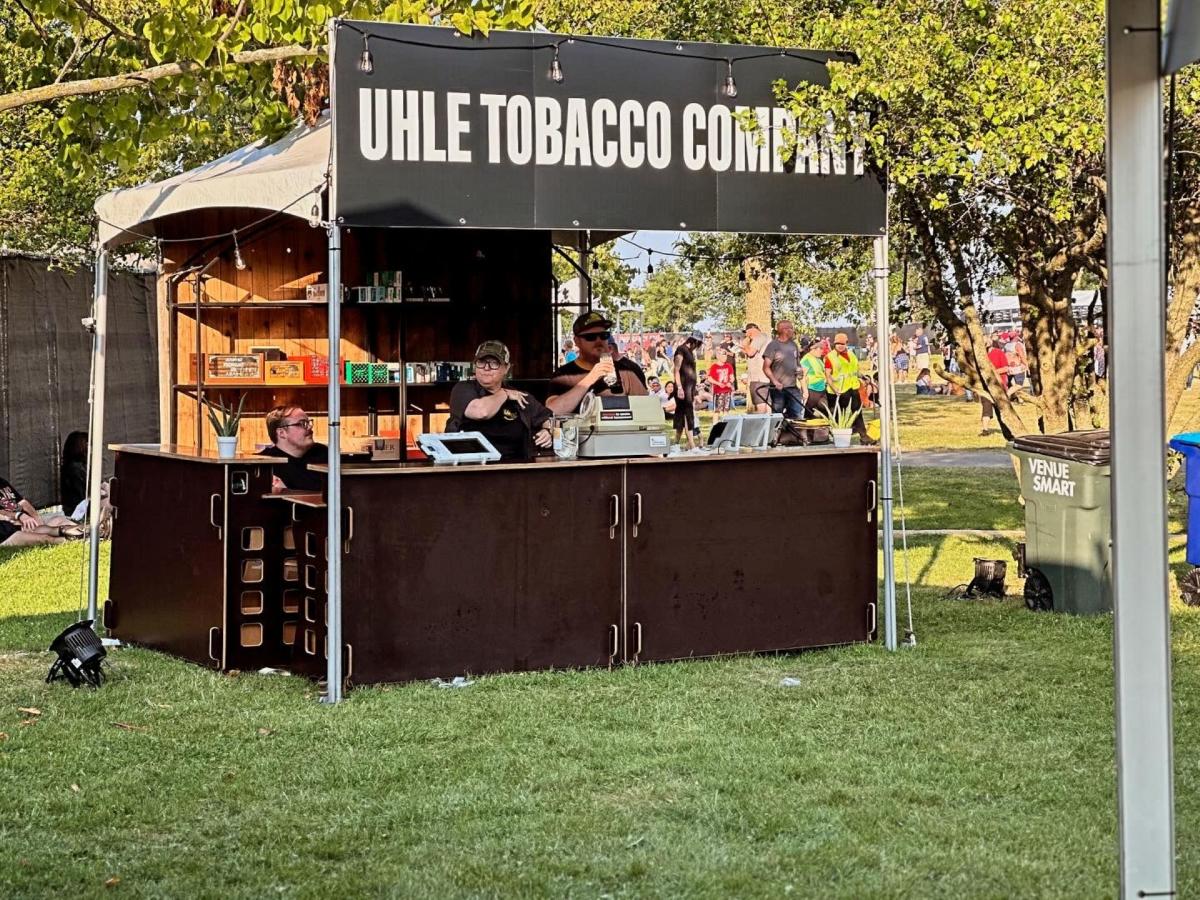brooklyn tobacco Opinion: Brooklyn's Tobacco Warehouse example of shrinking public spaces –  New York Daily News