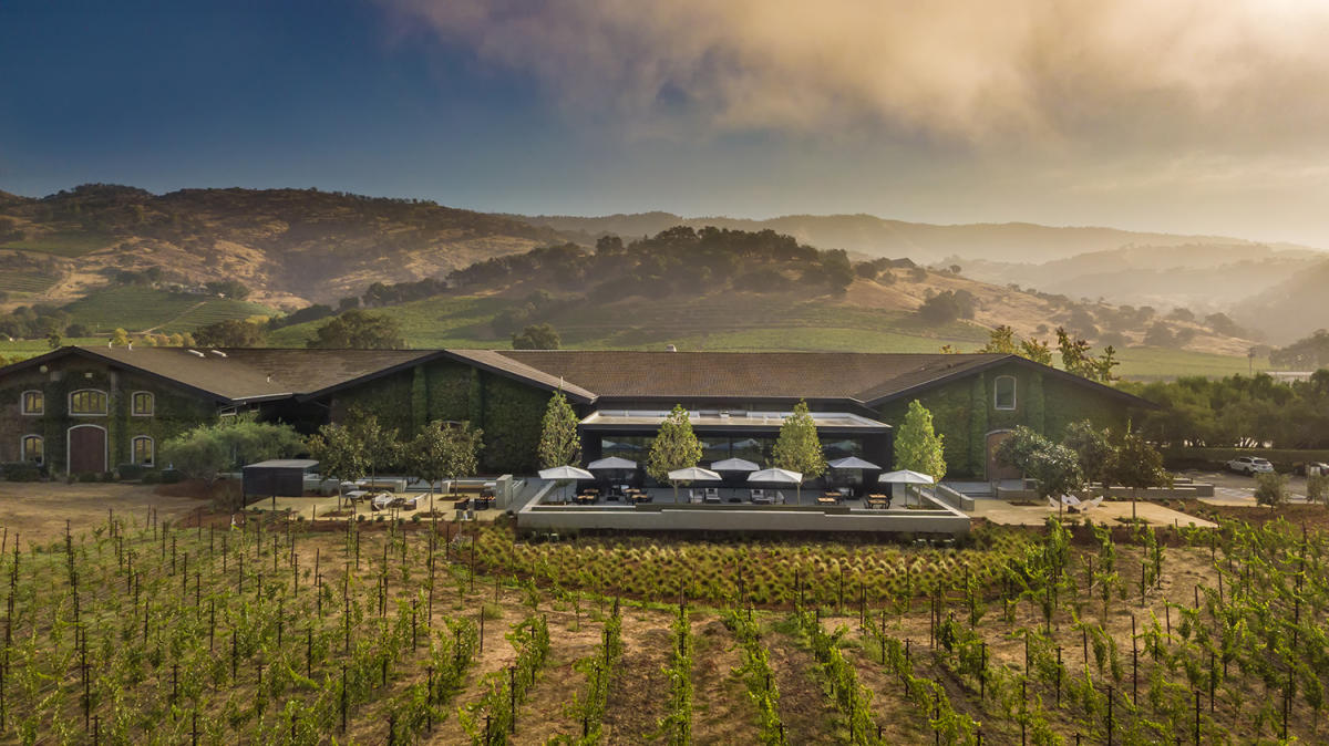 Clos du val hotsell
