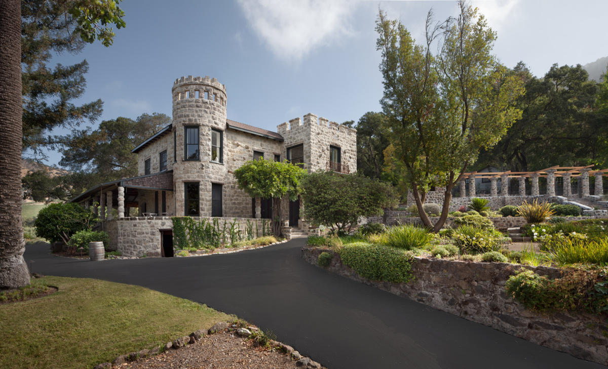 Stags' Leap Winery | Napa, CA 94558