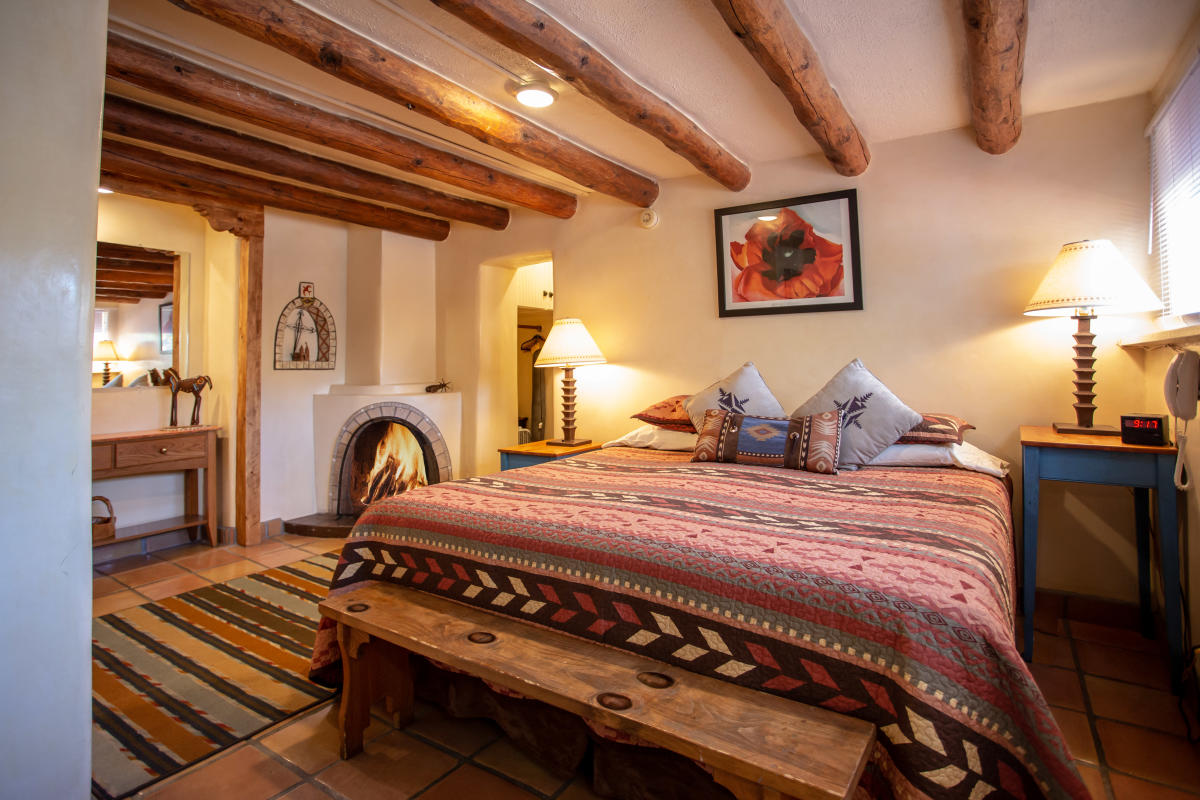 El Pueblo Bonito Bed and Breakfast Inn | Santa Fe, NM 87501