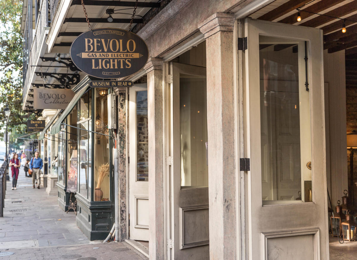 Bevolo gas & electric lights inc hot sale