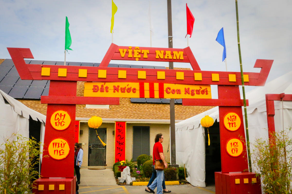 Tet Fest | Vietnamese New Year | New Orleans, image size:1200x800