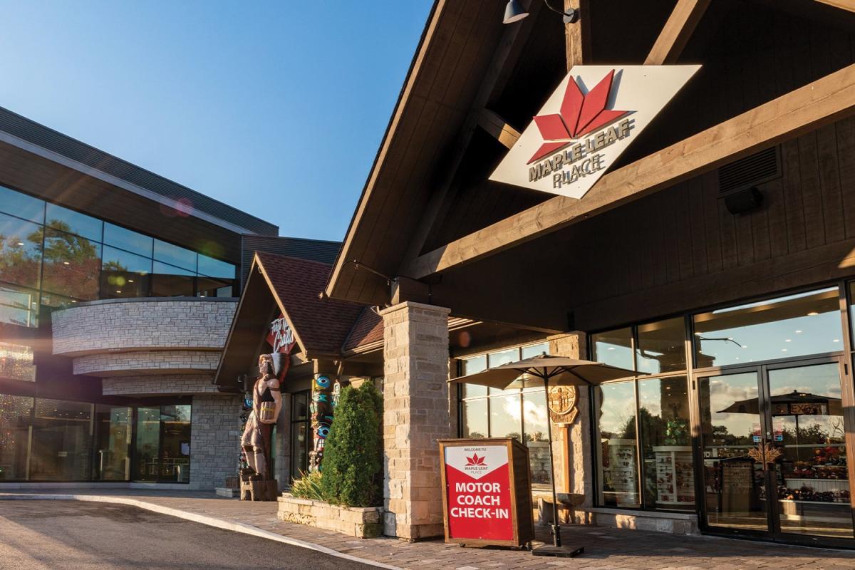 Maple Leaf Place - Maple Syrup Experience & Chocolate Factory Experience