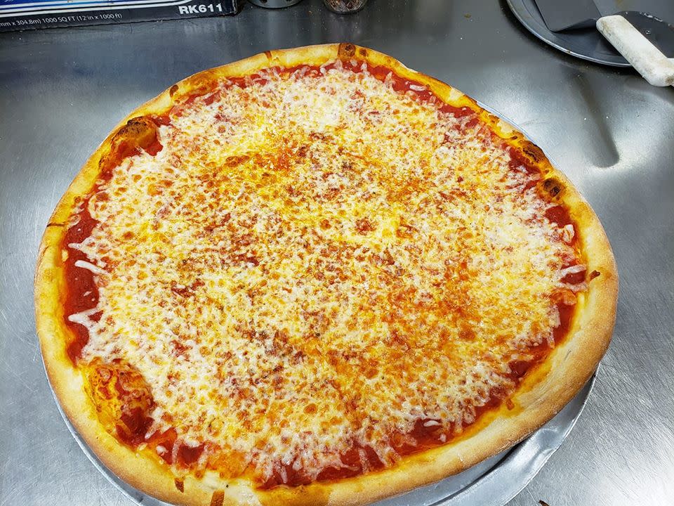 Gino's Pizza