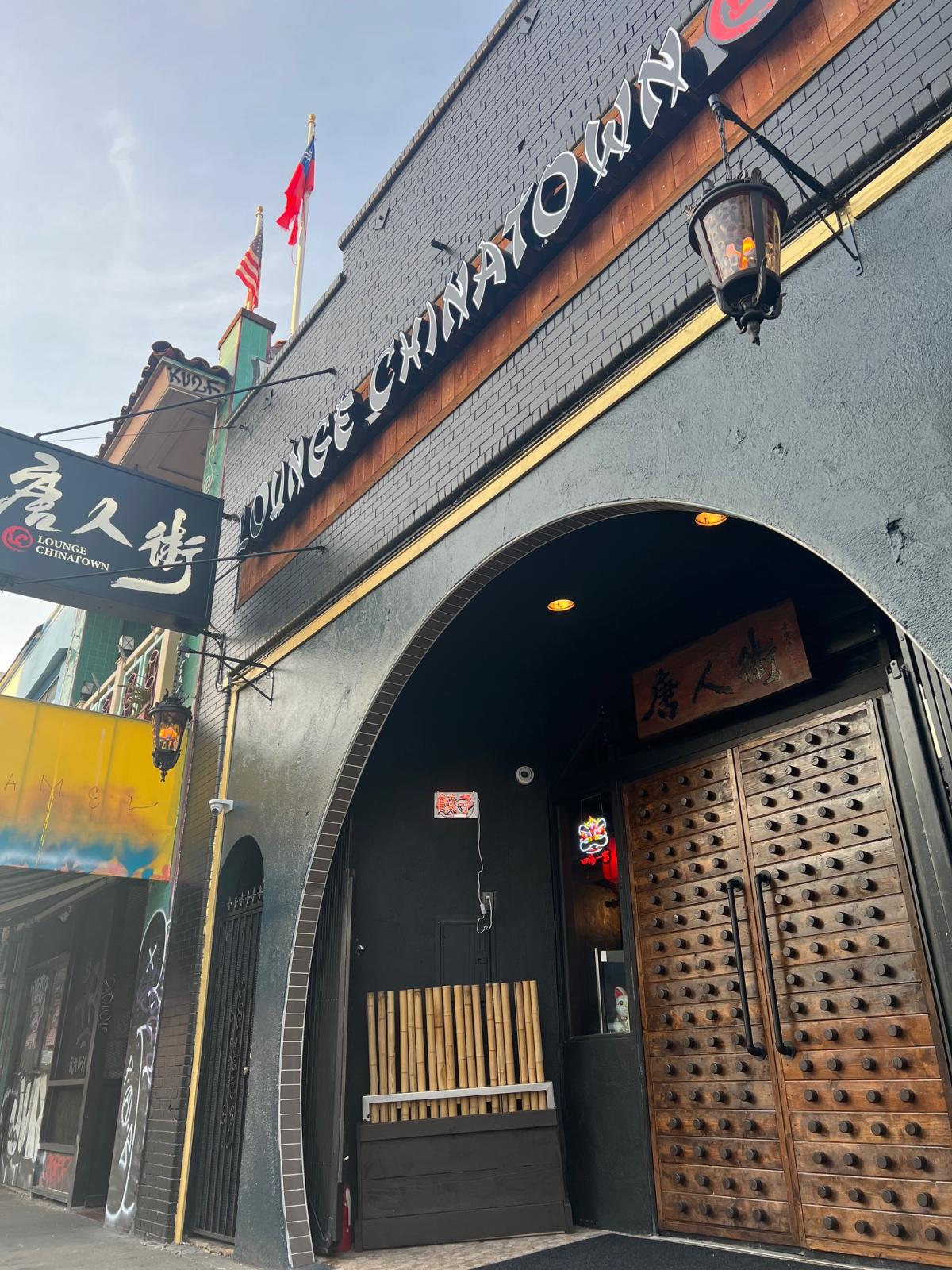 ONEQ オネキュー (China town cabaret) ONEQ オネキュー (China town cabaret) ONEQ オネキュー (China