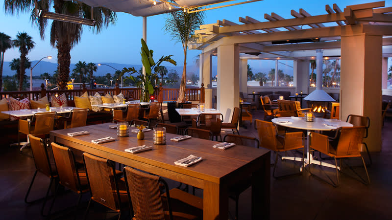 Tommy Bahama opens new bar and restaurant in Palm Springs