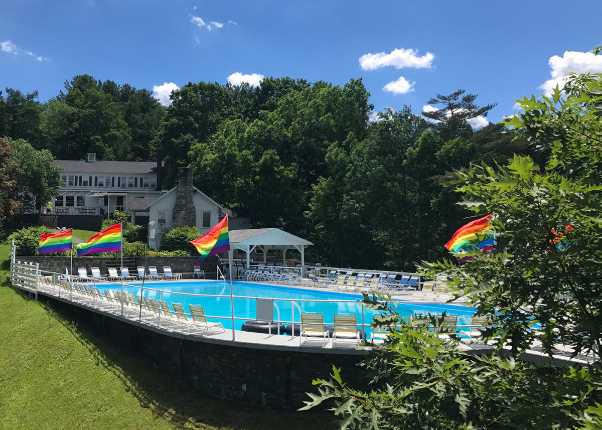 Rainbow mountain store resort