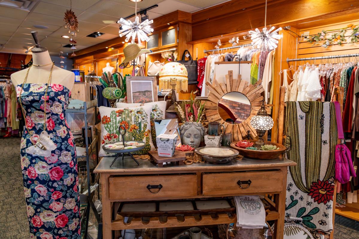 ウォールフラワー64 （Michael Stipe, 64, for Saint Laurent  