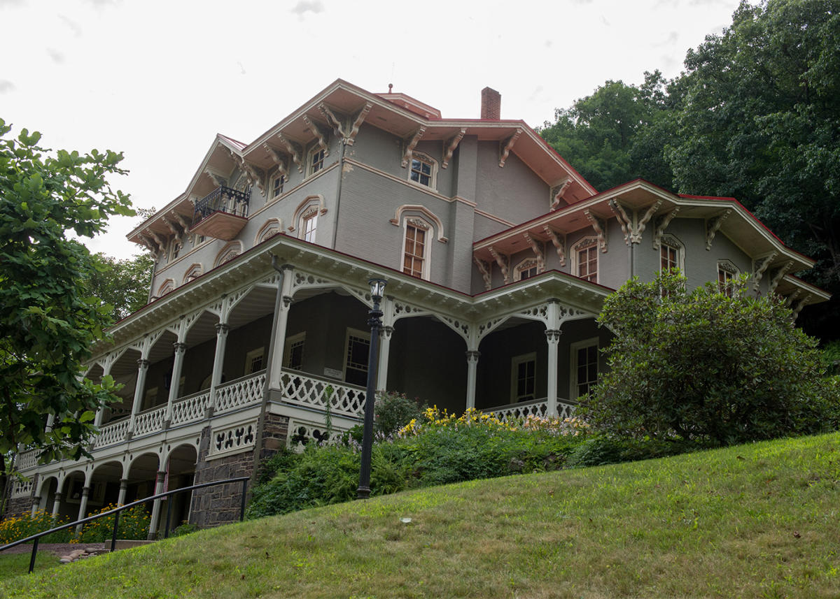 Asa packer mansion wedding | Honestweddingadvice.com