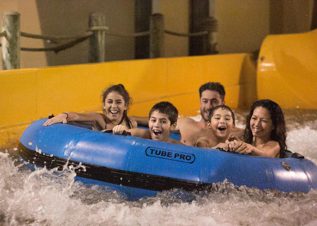 Indoor and Outdoor Water Parks in NJ, NY & PA