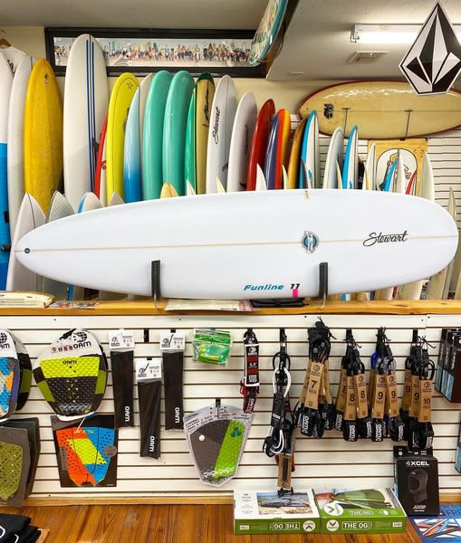 Boardhouse surf and shop skate