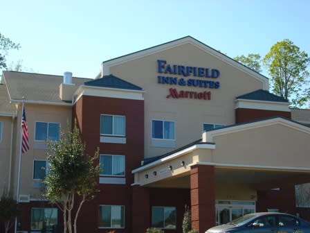 Fairfeild Inn Rome Fairfield Inn & Suites by Marriott