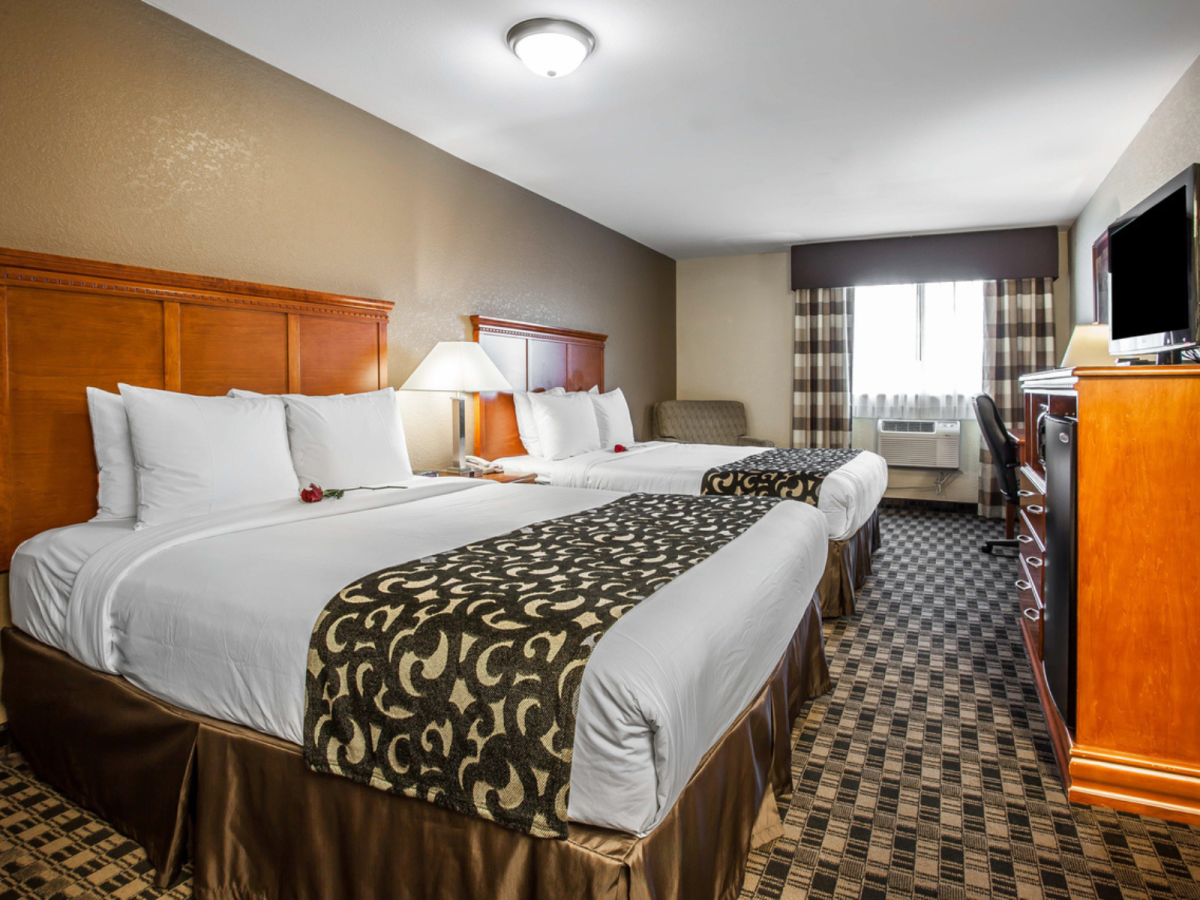 Clarion Hotel | Renton, WA