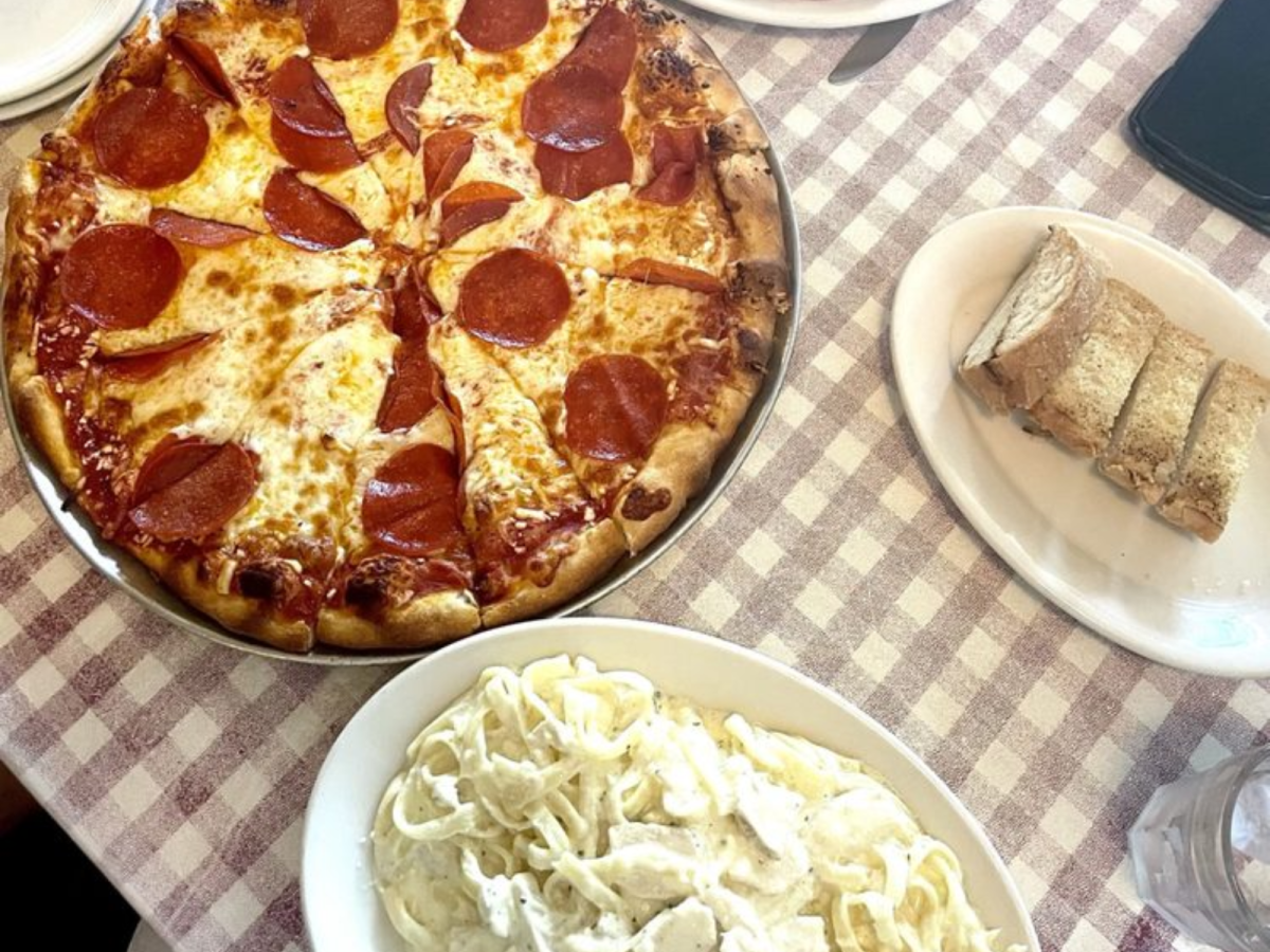 Angelo's Pizza and Pasta House | Renton, WA