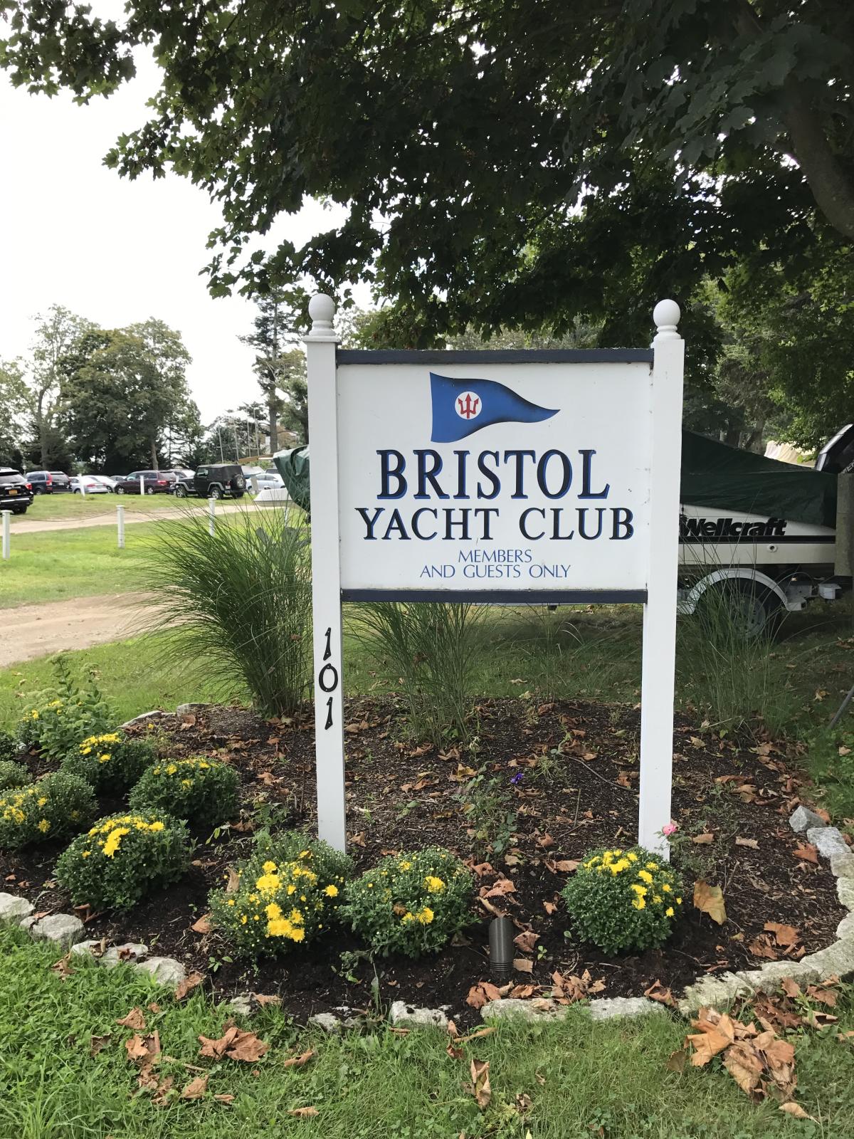 bristol yacht club logo