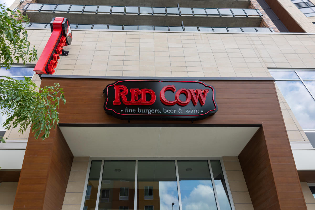 Red Cow - Saint Paul - Burgers restaurant in Saint Paul, MN