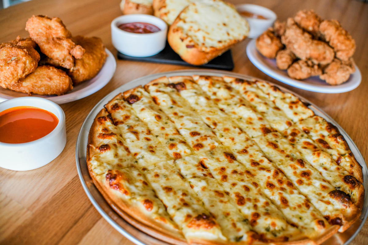 Red’s Savoy Pizza Rochester, MN 55904