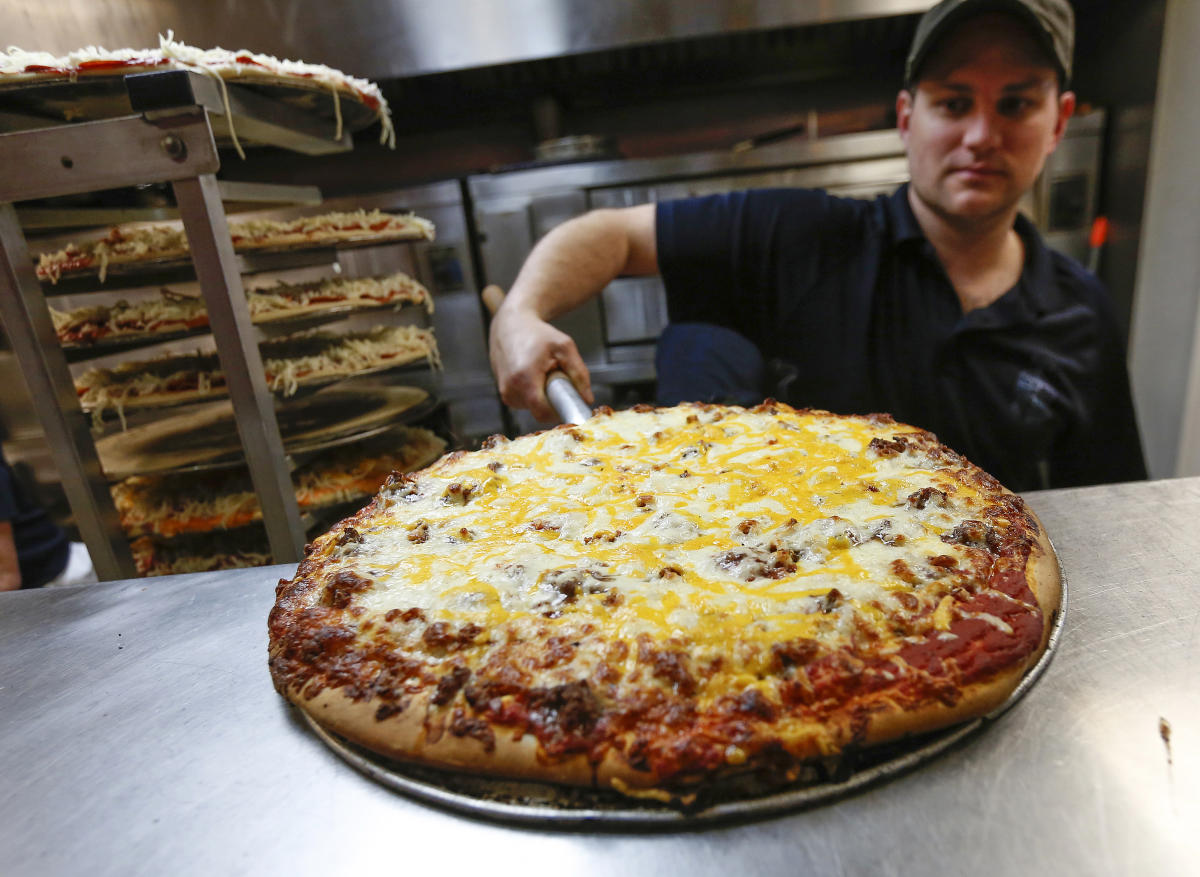 North Mr. Pizza Rochester, MN 55901