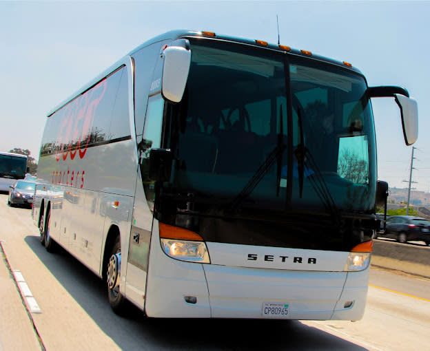 GoGo Bus☆ New York City Charter Bus Rental | GOGO Charters NYC