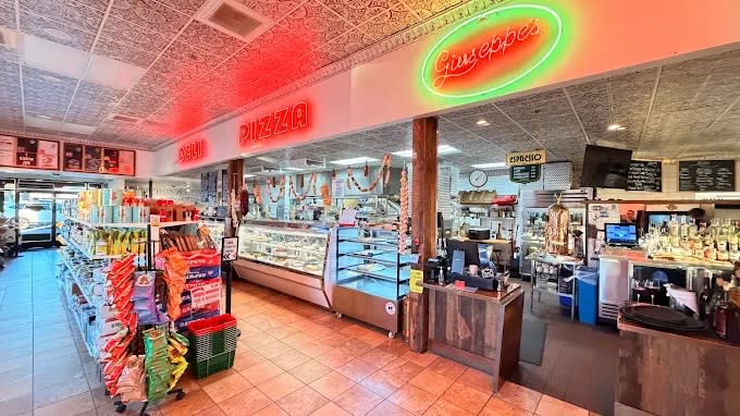 Giuseppe's Italian American Club