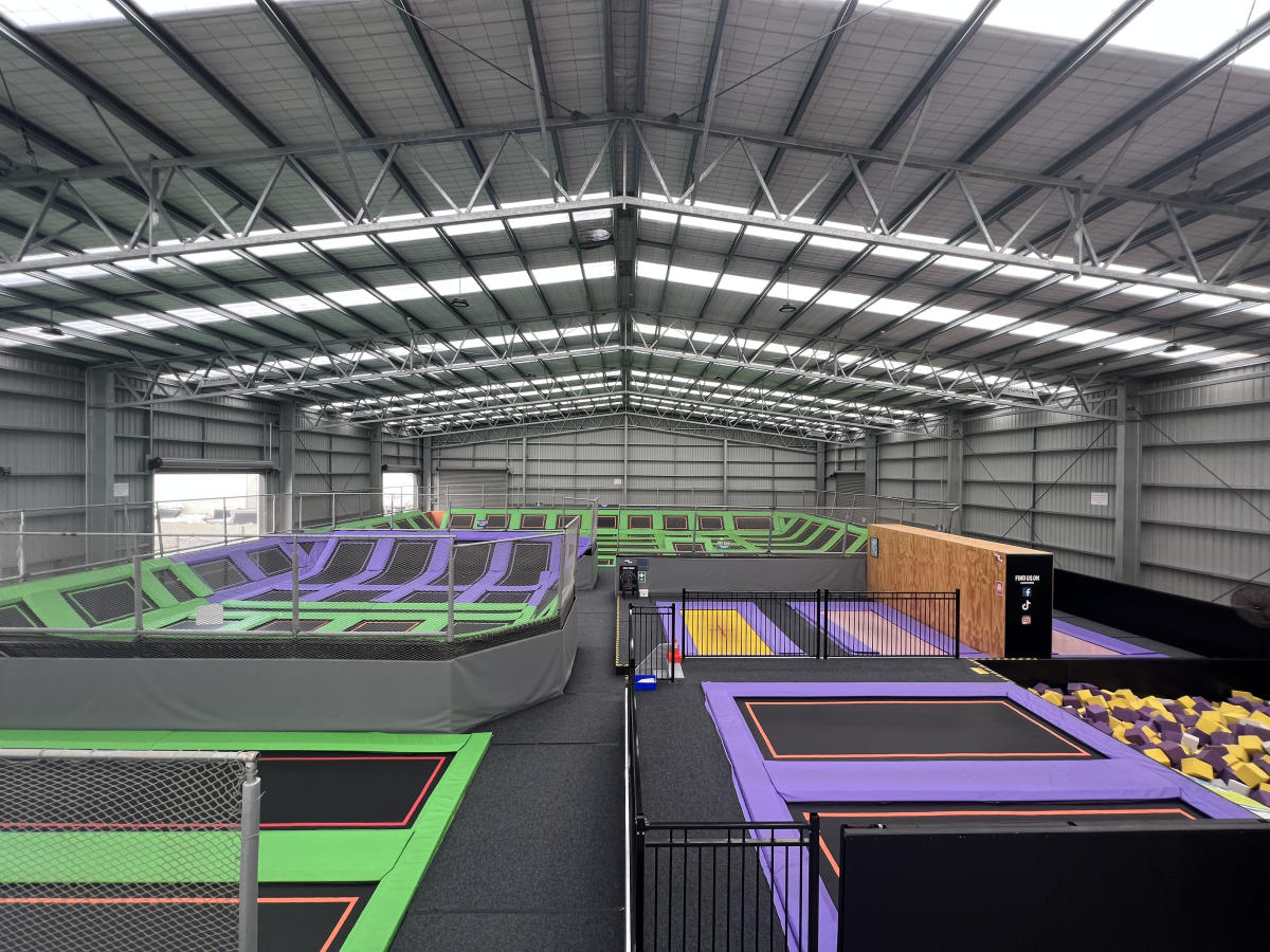 Jump fun trampoline deals