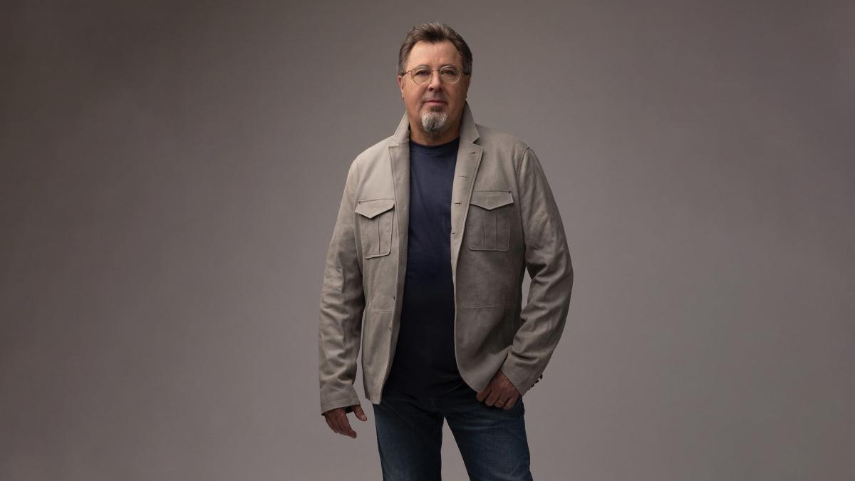 Vince Gill - 50 Years From Home Tour