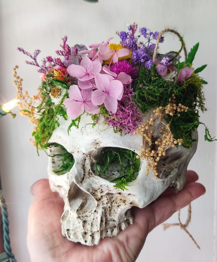 Day of the Dead Dried Floral Skull Workshop | Watsontown, PA