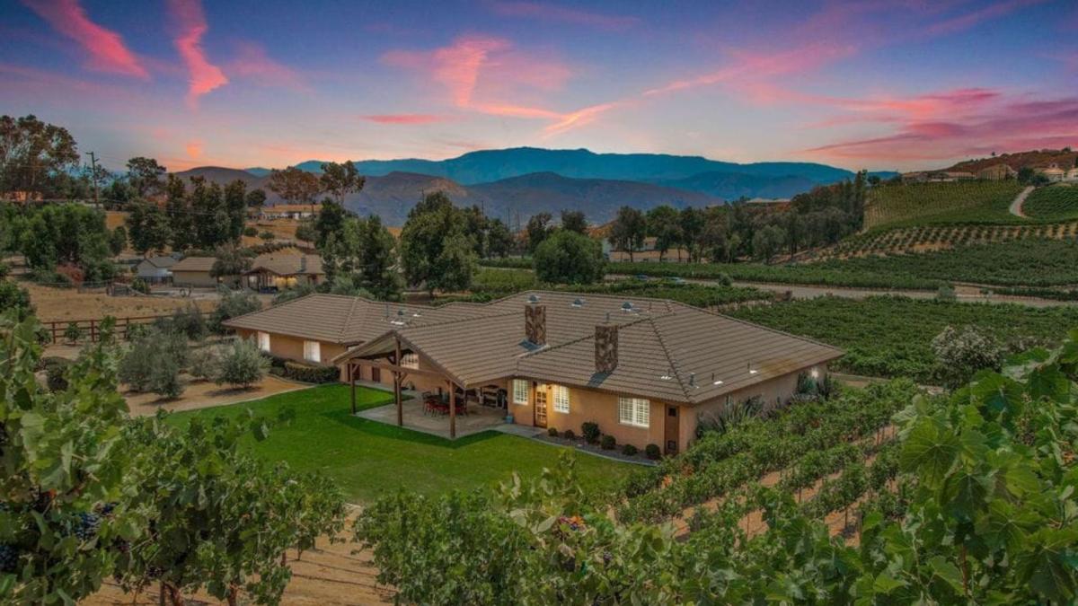 Del vino winery sale