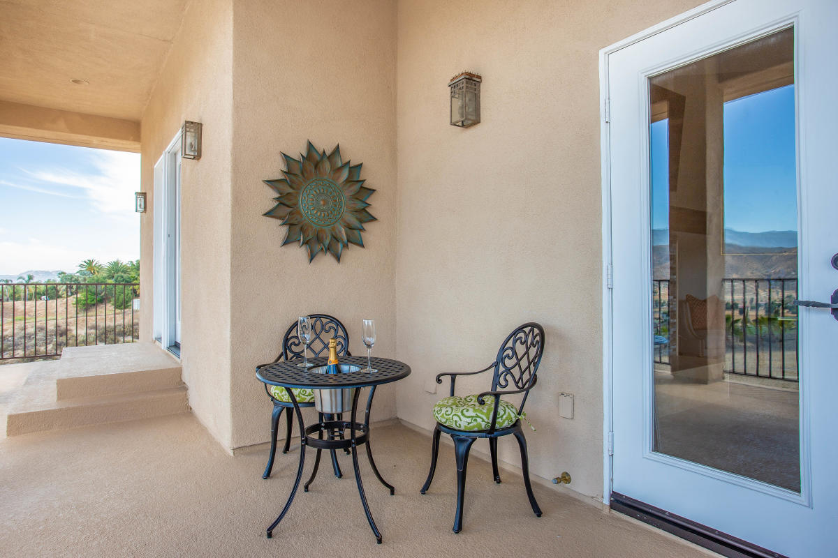 Hilltop Apartments Temecula