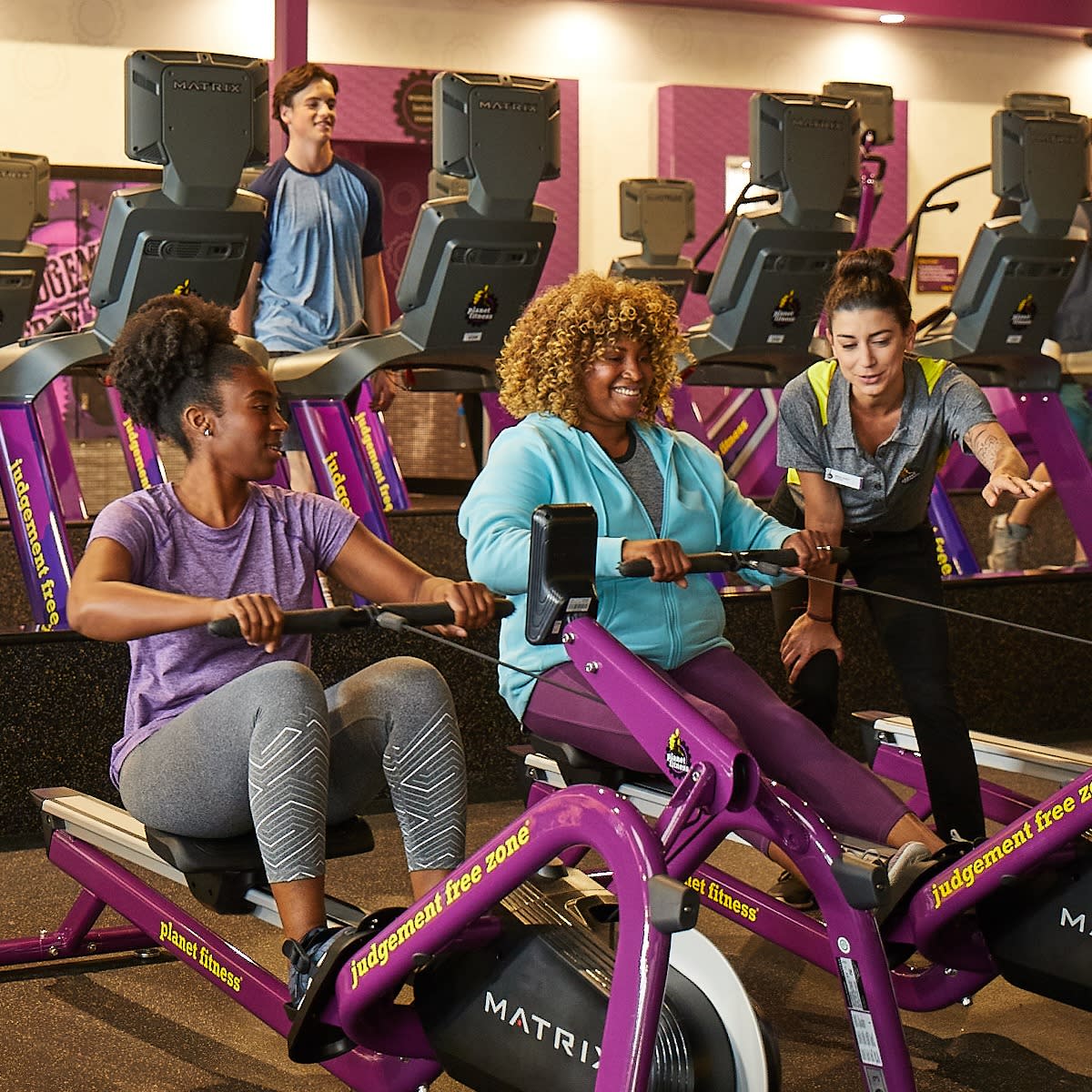 Types of elliptical machines at planet fitness store