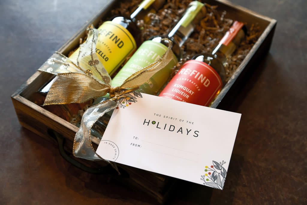 Old Fashioned Basket - Re:Find Distillery Gift Set