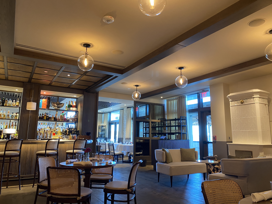 Artisan Waterfront Restaurant & Tavern at Delamar Traverse City