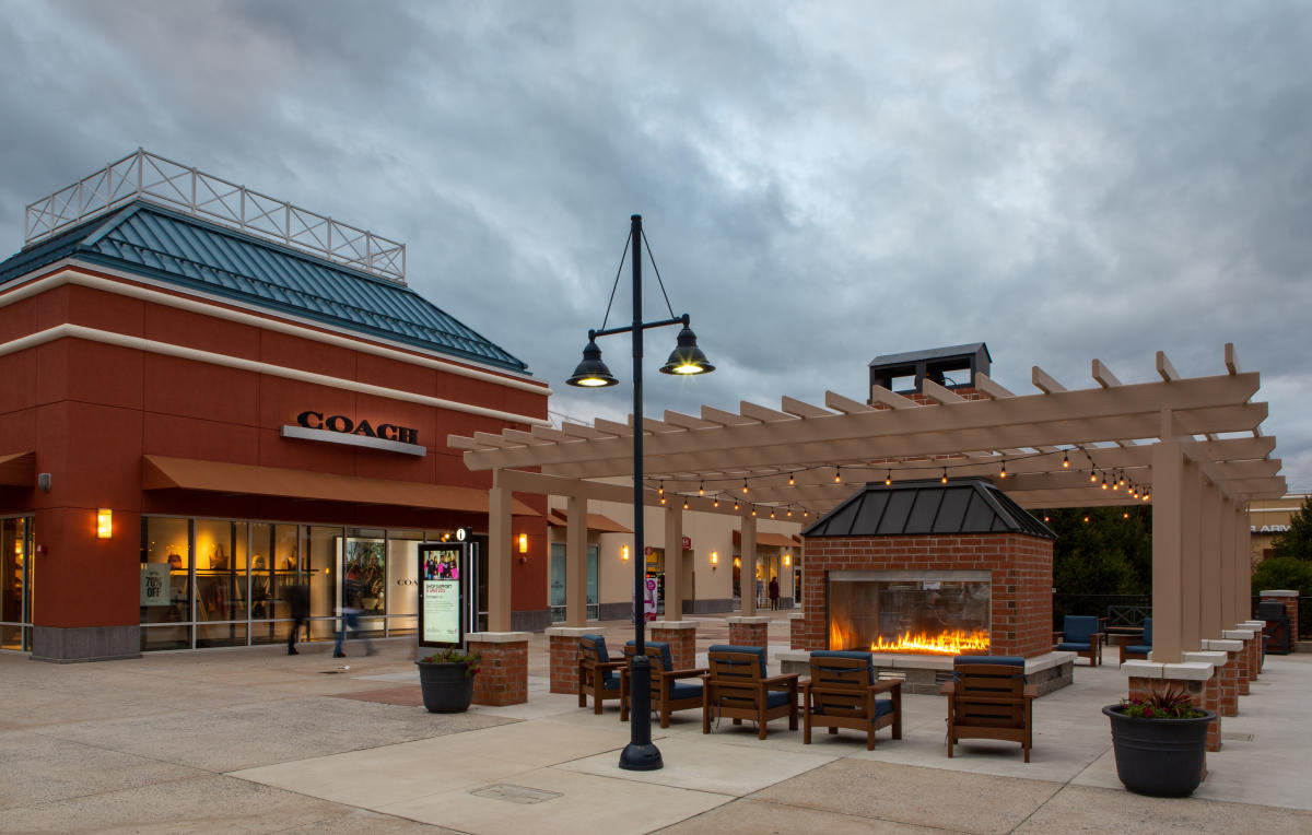 Philadelphia Premium Outlets Pottstown PA